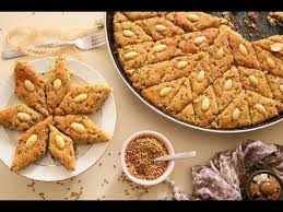صينية الحلبة الفلسطينية حلوي شهية ومفيدة جدا من سفرة هبة youtube food persian food cooking recipes