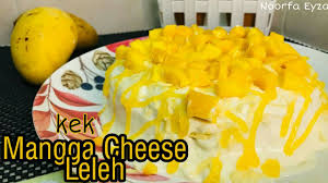 Bila kek dah sejuk , potong dua dan letakkan topping dibahagian tengah seperti dalam video serta di bahagian atas kek. Kek Mangga Cheese Leleh Mango Cheese Cake Youtube