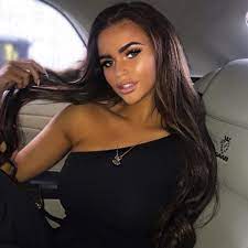 Lillie Edwards (@lilliebeeedwards) | Photos and Outfits on 21 Buttons