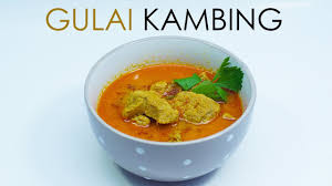 1kg tulang kambing1/4kg daging (bisa lebih)1 batang serai (geprek)4 lembar daun salam2 lembar daun jeruk2 iris lengkuas1 tomat1 biji gula jawa5 cabe. Cara Memasak Gulai Kambing Youtube