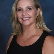 Denise Searle's Instagram, Twitter & Facebook