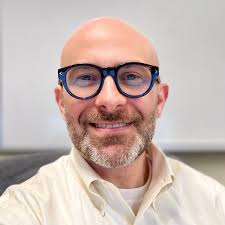 Chris Oliveri's Instagram, Twitter & Facebook