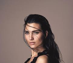 Tuba Büyüküstün - News - IMDb