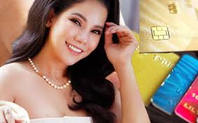 Nữ giám đốc ở TP.HCM quẹt 6 thẻ ngân hàng/tháng, tưởng hoang nhưng lại là  cách quản lý tài chính hiệu quả