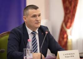 Po pres të vriten policë”, Olsi Jazexhi përfundon në gjykatë -