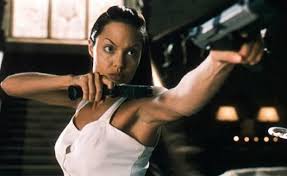 Tomb raider is a 2018 reboot film to the 2001 film, loosely based on the 2013 reboot game, tomb raider. The Behind The Scenes Issues Of The 1st Tomb Raider Movie Den Of Geek
