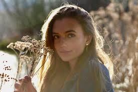 SENIOR SPOTLIGHT: Anushka Olvera My name is Olivia (Anushka) Olvera. I was  born in Tepoztlan Morelos, Mexico. I moved to the states when I was 10. I  came to Journeys School/Mountain Academy