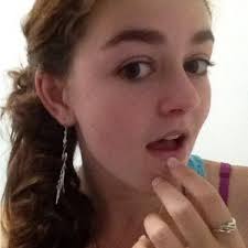 Jasmine Pollock (@Feed_Ur_Friends)