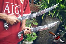 Ada dua wilayah yang sejak lama dikenal sebagai penghasil pisau terbesar di dunia : Jenis Jenis Pisau Bisa Anda Kunjungi Kami Di Wa 085722291220 Kami Pocket Knife