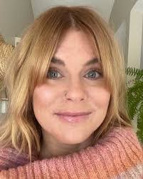 Jessica Ripley's Instagram, Twitter & Facebook