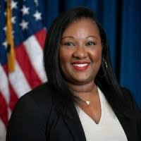 Annmarie Hart's Instagram, Twitter & Facebook