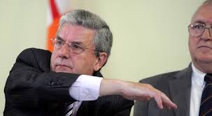 Northern Irelands Protestant Leader Robert Saulters: редакционная стоковая  фотография — стоковое изображение