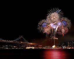 4 Fabulous Northern California New Year S Eve Fireworks Displays New Years Eve Fireworks New Year Fireworks Fireworks