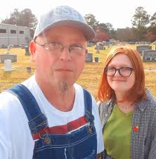 Me and Kenzie went visiting Warren's Graveyard today to visit the grave of  GG Grandma Caldonia Dickert and we noticed this unusual Coffin Shaped stone  over a grave. Does anyone know the