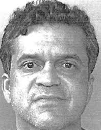 Abogado da golpiza a policía que trató de ayudarlo en el Tren Urbano