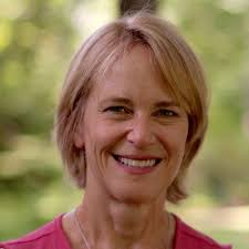 Beth Burrell (@sebburrell)