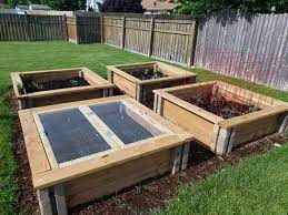 Oldcastle 7 5 In X 7 5 In X 5 5 In Tan Brown Planter Wall Block Pack Of 24 16202486 The Home Depot Planter Wall Diy Raised Garden Garden Boxes
