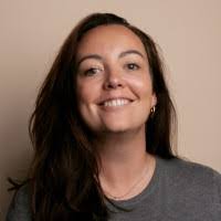 Lisa Kort's Instagram, Twitter & Facebook