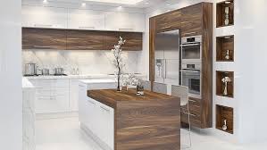 طراحی آشپزخانه مدرن توسط تیم طراحی Apex لینک کانال در بالای صفحه هایگلاس مدرن آش Modern Kitchen Cabinet Design Kitchen Decor Kitchen Interior