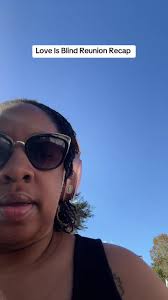 Chile love is blind recap while im out in the sun 💛🤪
