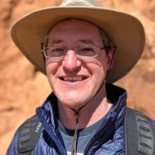 Elizabeth Paddock's Instagram, Twitter & Facebook