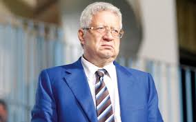 توفي رئيس اللجنة المؤقتة لإدارة نادي الزمالك، المستشار أحمد البكري، عقب إصابته بفيروس كورونا، وذلك بعد خضوعه للعزل الطبي خلال الأسبوع الماضي. Ù…Ø±ØªØ¶Ù‰ Ù…Ù†ØµÙˆØ± ÙŠÙ†Ø¹Ù‰ Ø§Ù„Ù…Ø³ØªØ´Ø§Ø± Ø£Ø­Ù…Ø¯ Ø§Ù„Ø¨ÙƒØ±ÙŠ Ø±Ø¦ÙŠØ³ Ø§Ù„Ù„Ø¬Ù†Ø© Ø§Ù„Ù…Ø¤Ù‚ØªØ© Ù„Ø¥Ø¯Ø§Ø±Ø© Ù†Ø§Ø¯ÙŠ Ø§Ù„Ø²Ù…Ø§Ù„Ùƒ Ø¬Ø±ÙŠØ¯Ø© Ø§Ù„Ù…Ø§Ù„