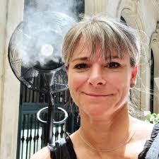 Emma Etienne sur LinkedIn : Ceci s'appelle une revanche sur la vie: je suis  titulaire d'une licence de…