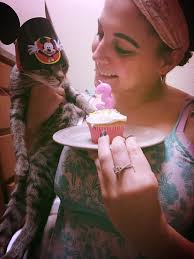 Finna go sit at a bar and lie and say it's my birthday🤷🏽‍♂️