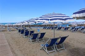Please choose a different date. Bagno Arcobaleno Marina Di Pisa Aggiornato 2021 Tutto Quello Che C E Da Sapere Tripadvisor
