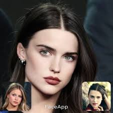 • Supercorp • Harlivy • Clexa • Choni • Avalance • Emison • Swanqueen •  Phoebe Tonkin x Alycia Debnam Carey AU