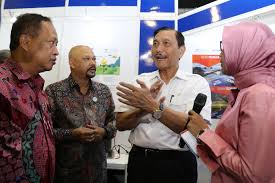 Yang paling berbunyi adalah pabrikan samsung #hanyaberbagipengalaman. Badan Pengkajian Dan Penerapan Teknologi Iii Indonesia Electric Motor Show Iems 2019 Bppt Hadirkan Inovasi Stasiun Pengisi Daya Kendaraan Listrik