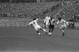 Then and now: Jairzinho, 79 years Jair Ventura Filho (born 25 December 1944), better known as Jairzinho is a Brazilian former professional footballer. A quick, skillful, and powerful right winger known for