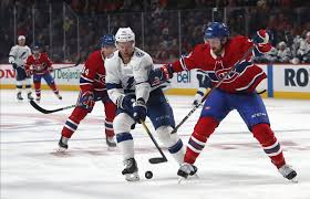 Direction d'une 25e coupe stanley. Hrnvewex9b4yim