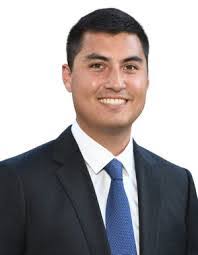 Lorenzo Ricks's Instagram, Twitter & Facebook