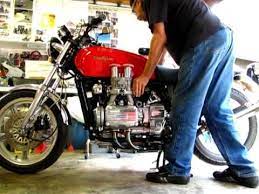 Pin On Goldwing