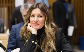 Gorgeous Hollywood Actresses With Big Noses Fashionterest Models With Big Noses Big Noses Gisele