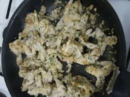 Cuisses De Grenouille A La Creme D Ail Recette Cuisse De Grenouille Alimentation Repas Leger Soir