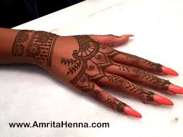 Best Rihanna Tattoo Henna Design Most Popular Mehndi Design Inspired By Rihanna Tattoo Henna Design Vers Tribal Hand Tattoos Henna Tattoo Hand Hand Tattoos