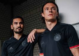 Últimas noticias de selección de alemania: Camiseta Suplente Adidas De Alemania 2021