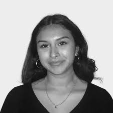 Katherine Calderon's Instagram, Twitter & Facebook