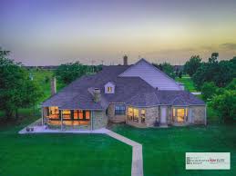 14728 N Council Rd 3 Acres 6 250 Sq Ft 4 Bed 4 2 Bath 5 Car Garage Deer Creek Schools Website Www 147 Big Houses Keller Williams Realty House Styles