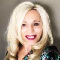 Paula Novak's Instagram, Twitter & Facebook