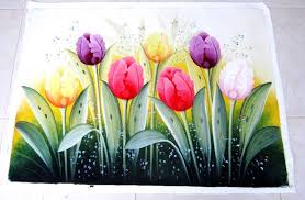 Gambar mewarnai bunga sangat identik dengan anak perempuan. Gambar Lukisan Bunga Tulip Download File Guru