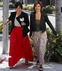 Qvc amy stran and ade for vionic sandals 2 2 19. Lisa Rinna Steps Out Displaying Unattractive Toenails As She Films Qvc Fashion Show Daily Mail Online