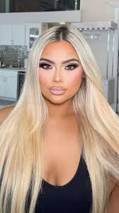 Robyn Sanchez (robynleannsanch)