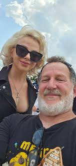 Samantha Fish Opening for the Rolling Stones at Hackney Diamonds Tour