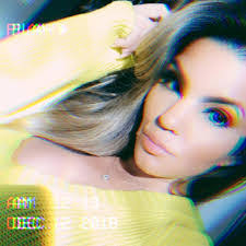 Carla Alcaide's Instagram, Twitter & Facebook