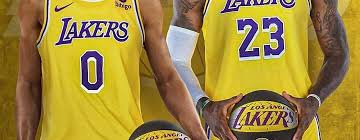 LeBron et Bronny James : père et fils réunis chez les Lakers, une première  historique pour la NBA