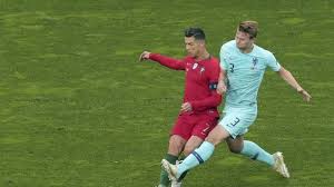 This page is not an official page of matthjis de ligt. Niederlandisches Supertalent De Ligt Vor Wechsel Zu Juventus Turin