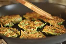 Paillassons De Courgettes Au Thermomix Recette Recettes De Cuisine Thermomix Recette